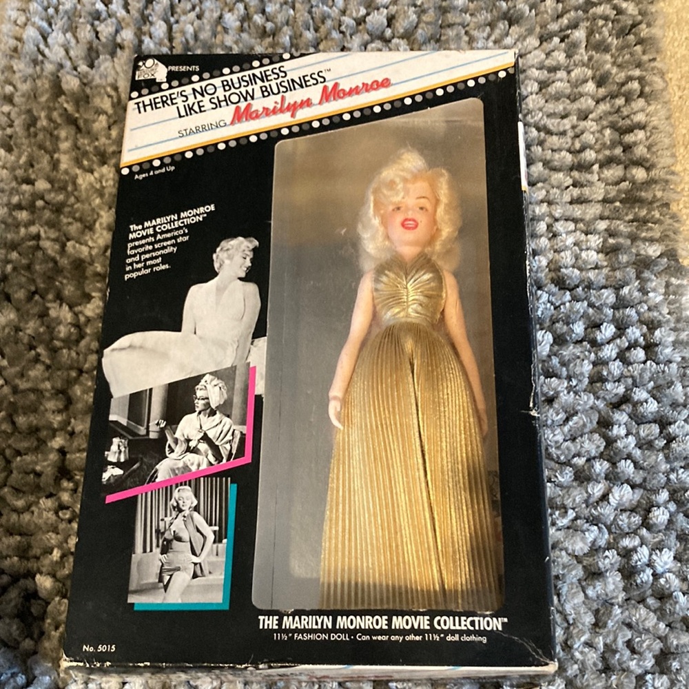 There’s no business like show business Marylin Monroe doll